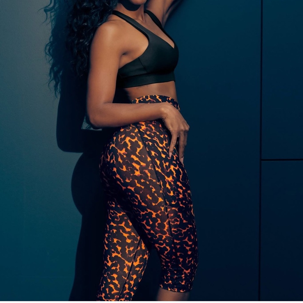 FABLETICS x Kelly Rowland Leopard Animal Capri Cropped Legging S Small $80 EUC